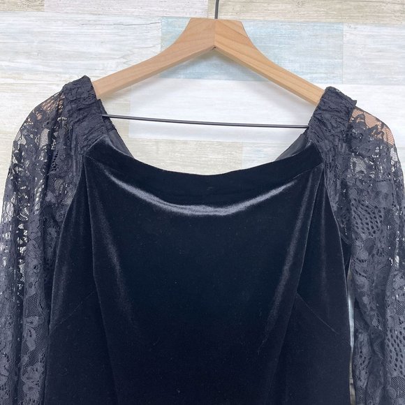 WHBM Off The Shoulder Lace Sleeve Velvet Shift Dress Black Cocktail Womens 6 - Picture 2 of 8